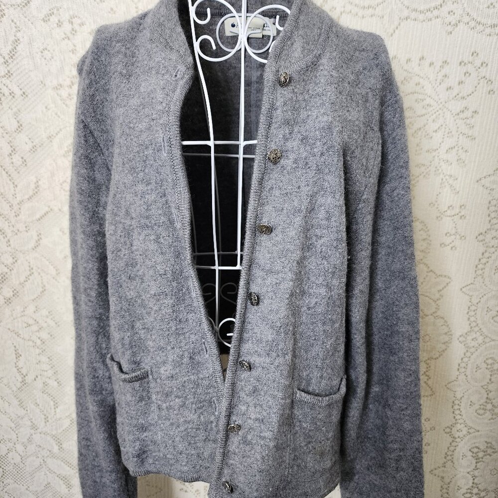 Vintage appleseed 100% wool sweater